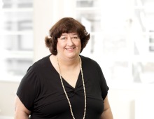 Julia Holden